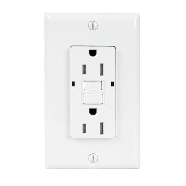 GFCI Decora Receptacle Outlet Self Test Tamper Resistant, 15Amp 125Volt NEMA 5-15 - PrimeCables